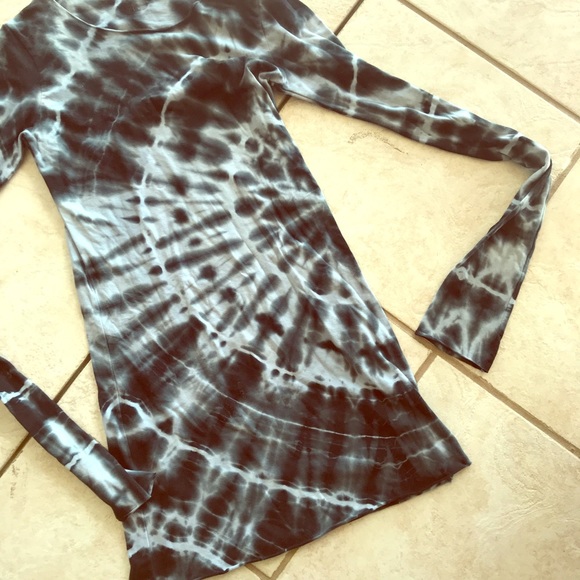 Hard Tail Dresses & Skirts - Hard Tail Tie dye tunic top dress bell sleeve nwt